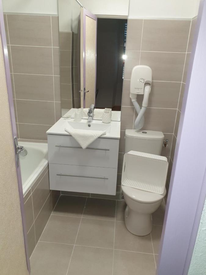 Hotel Castel D'Olmes Tabre 외부 사진