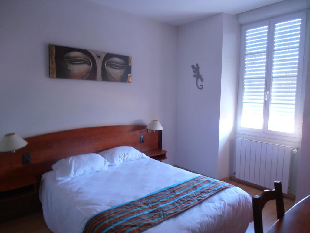 Hotel Castel D'Olmes Tabre 외부 사진
