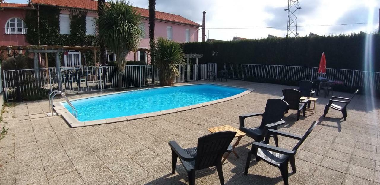 Hotel Castel D'Olmes Tabre 외부 사진