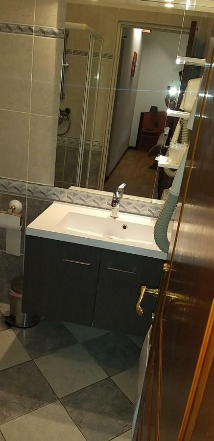 Hotel Castel D'Olmes Tabre 외부 사진