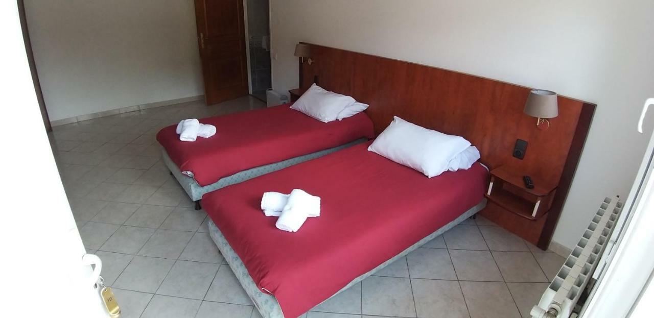 Hotel Castel D'Olmes Tabre 외부 사진